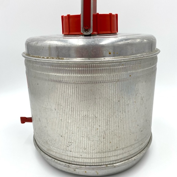 Vintage Thermos Featherflite Poloron Serving with Swing Handle Dent. - Picture 6 of 13